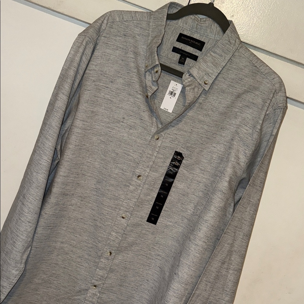 Banana Republic Light Gray Men's Casual Shirt